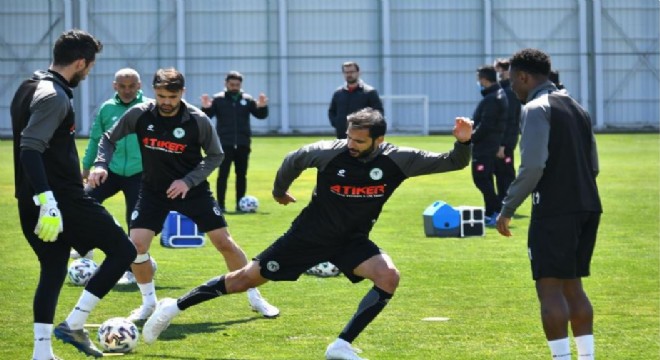 Konyaspor’da Erzurumspor maçı mesaisi